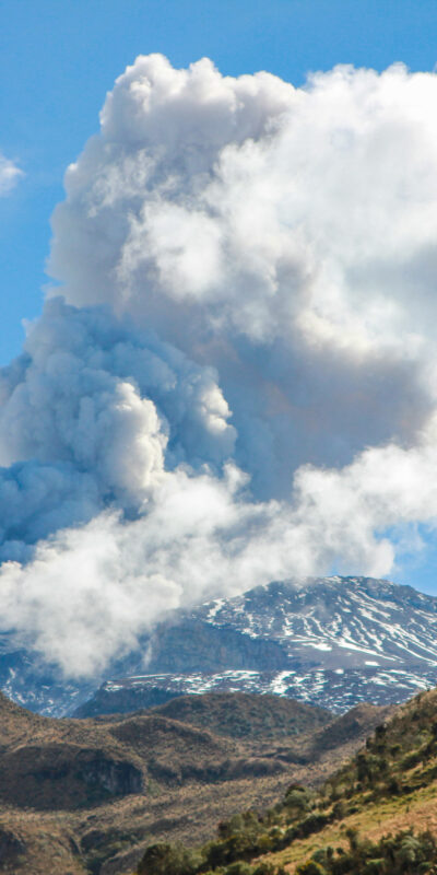 נוואדו דל רואיס – הר געש פעיל ומעיינות חמים